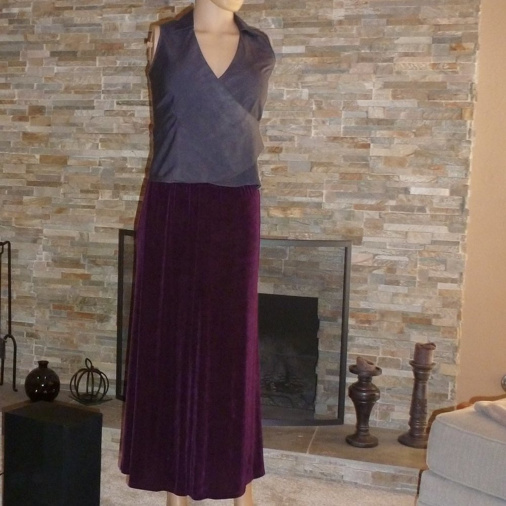 CITIKNITS Women's 2 - Piece Skirt and Top set